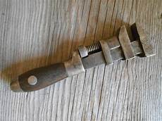 Hook Wrench
