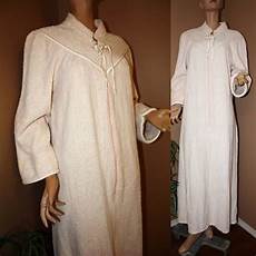 Housecoat