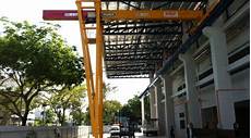 Overtravelling Crane