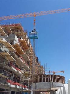 Suspended Crane