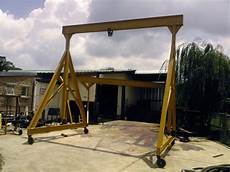 Timber Cranes